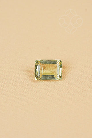 Light-Coded Green Amethyst - 5.69 Ct