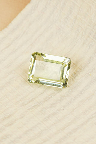 Light-Coded Green Amethyst - 5.69 Ct