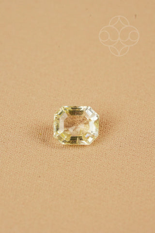 Light-Coded Premium Yellow Topaz- 5.06 Ct