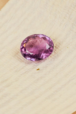 Light-Coded Amethyst - 5.46 Ct