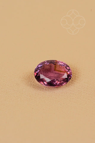 Light-Coded Amethyst - 6.10 Ct