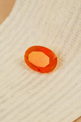 Light-Coded Carnelian - 4.77 Ct