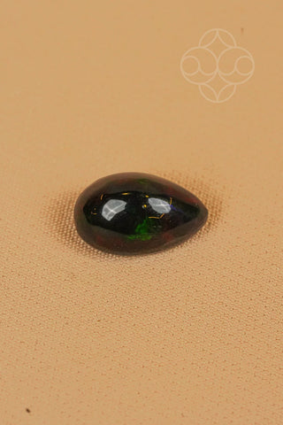 Light-Coded Black Opal - 6.89 Ct