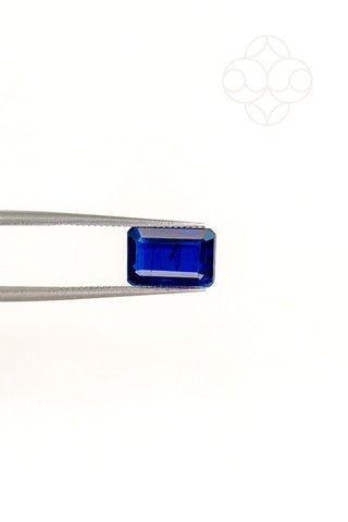 Light-Coded Kyanite - 3.00 Ct