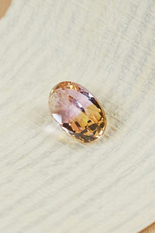 Light-Coded Ametrine - 5.88 Ct