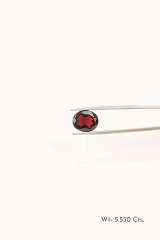 Light-Coded Garnet - 5.55 Ct