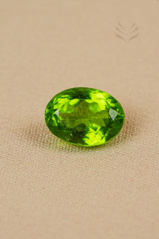 Light-Coded Peridot - 5.18 Ct